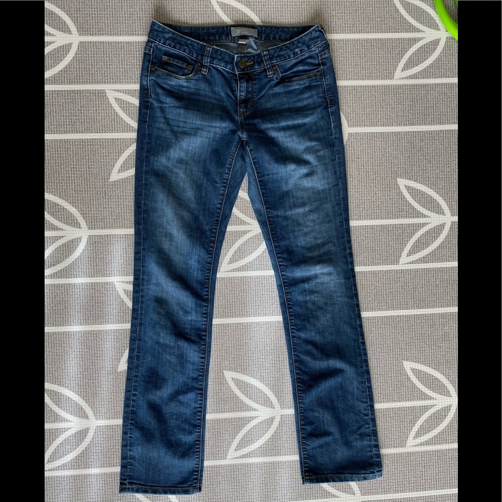 Banana Republic Dark Denim Straight Leg 26/2